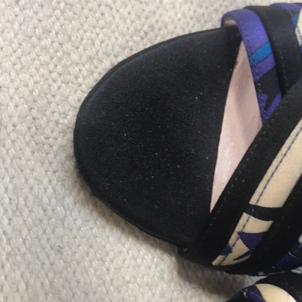 Emilio Pucci kitten heels - Picture 6 of 7